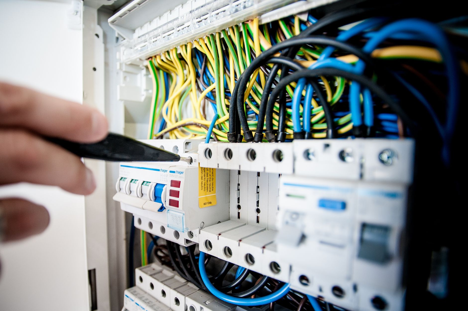 Électricien à Saint-Raphaël